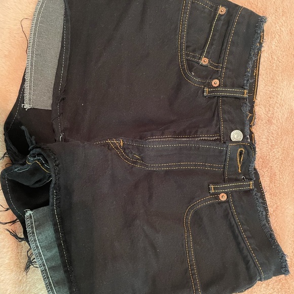 Urban Outfitters Vintage Levi’s Cutoff Shorts - Picture 11 of 11